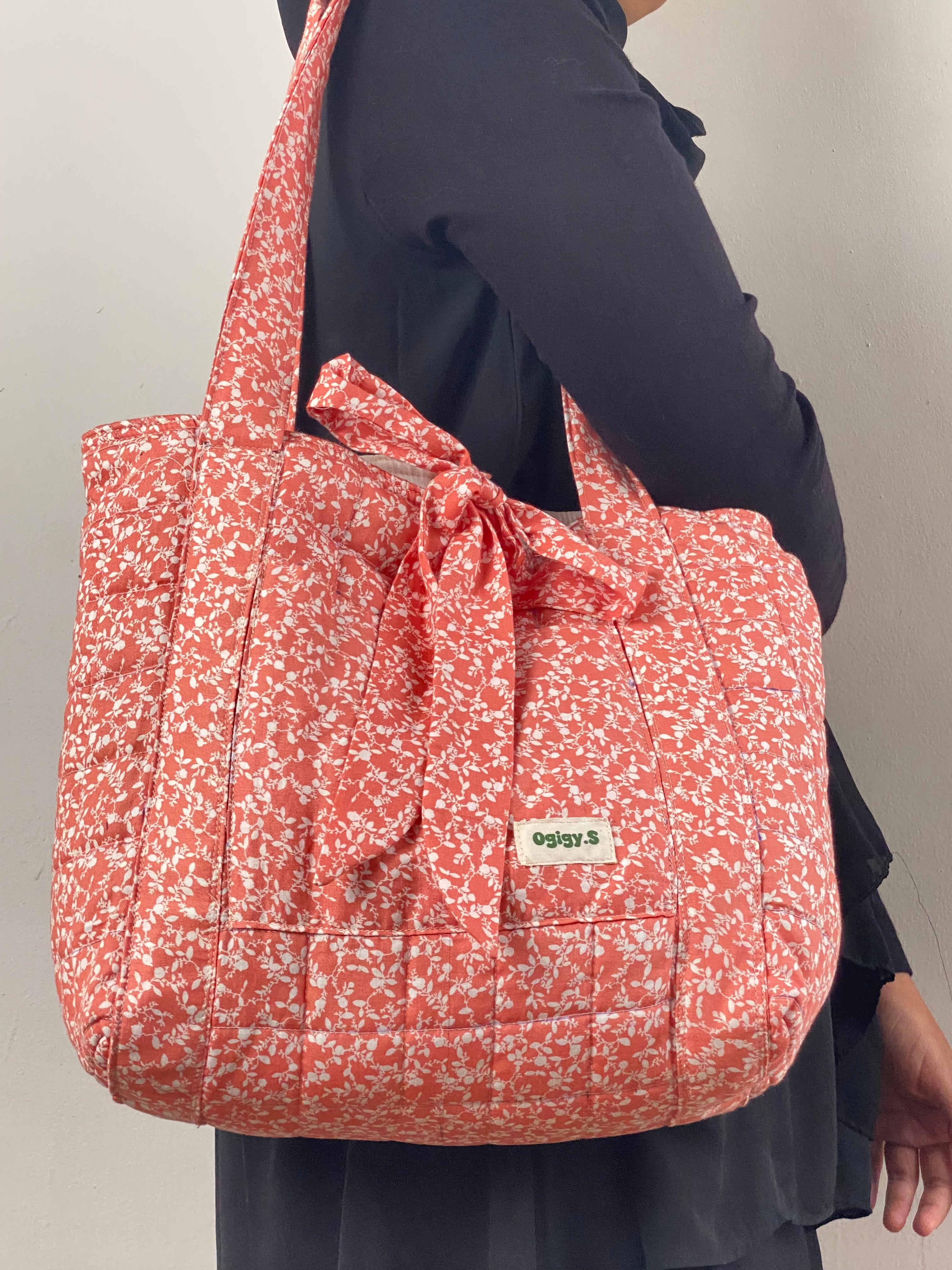 Coral Bloom Tote