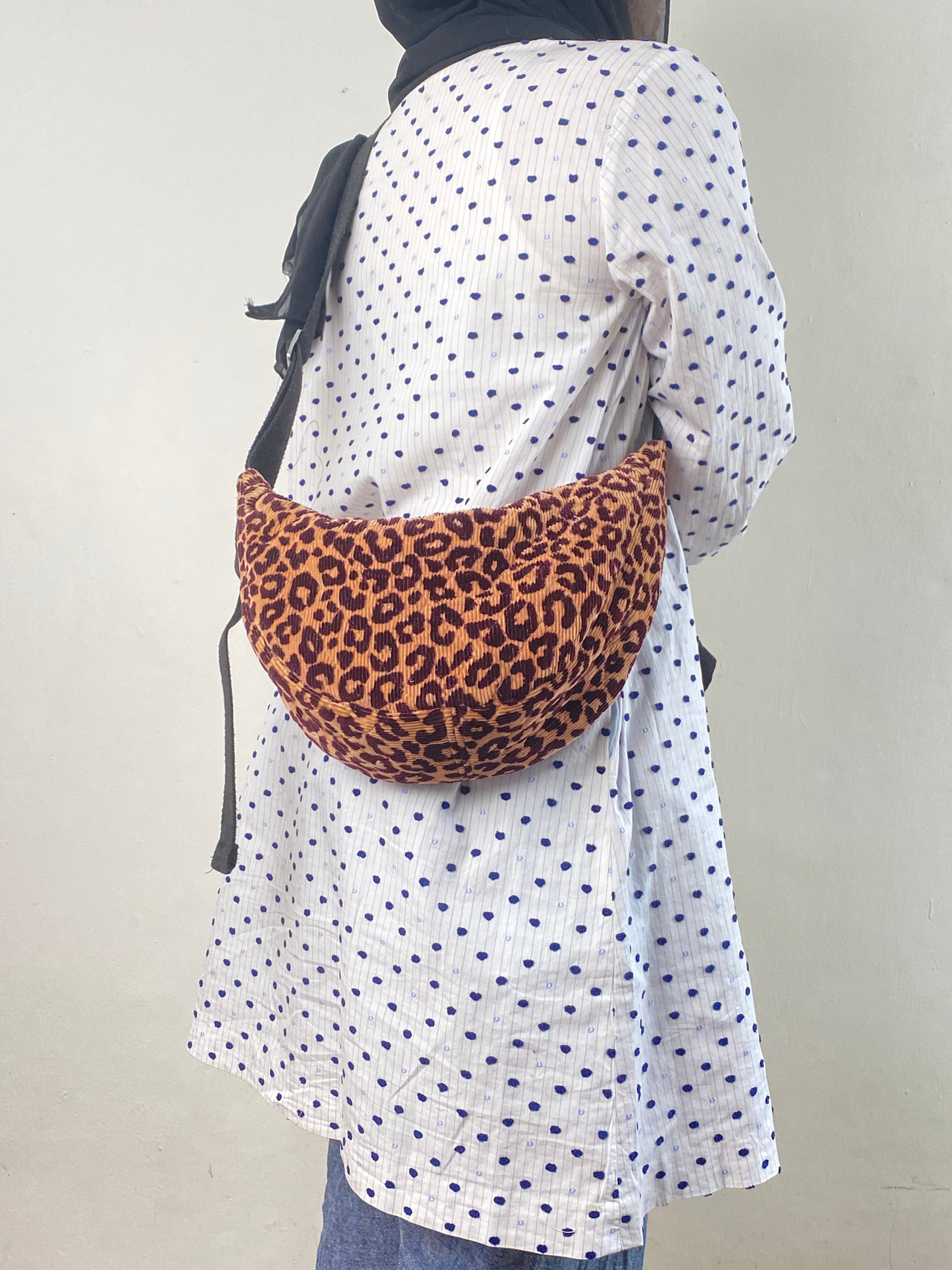Wild Luxe Crescent